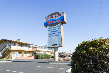 Welcome To The Silver Surf Motel - Silver Surf Motel